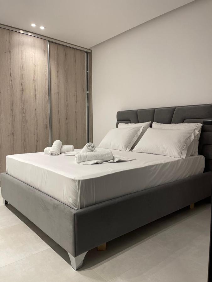 Lux Appartamento Sarandë